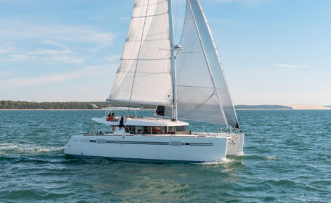 Catamaran Lagoon 450 s « Ptit Loup »