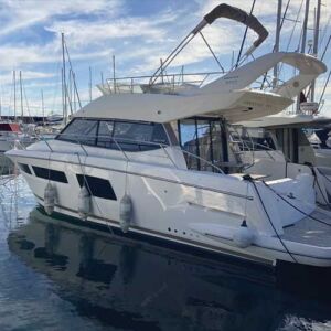A vendre Jeanneau Prestige 350 d’occasion à Saint Mandrier