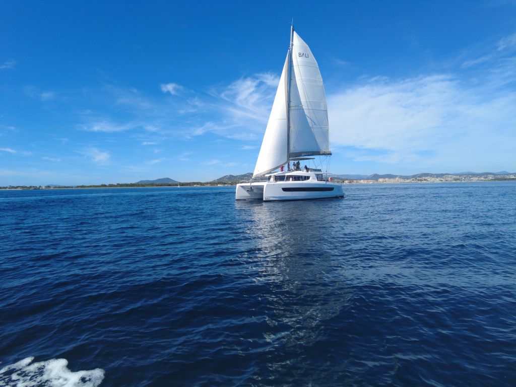 🌍 Cap sur les Antilles : le Bali 4.6 « TEN » s’apprête à traverser l’Atlantique