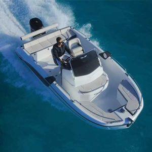 A vendre bateau moteur Beneteau FLYER 6.6 Spacedeck de 2018