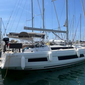 A vendre voilier d&rsquo;occasion Dufour 41 de 2024 à Hyères